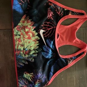 Nike reversible sports bra